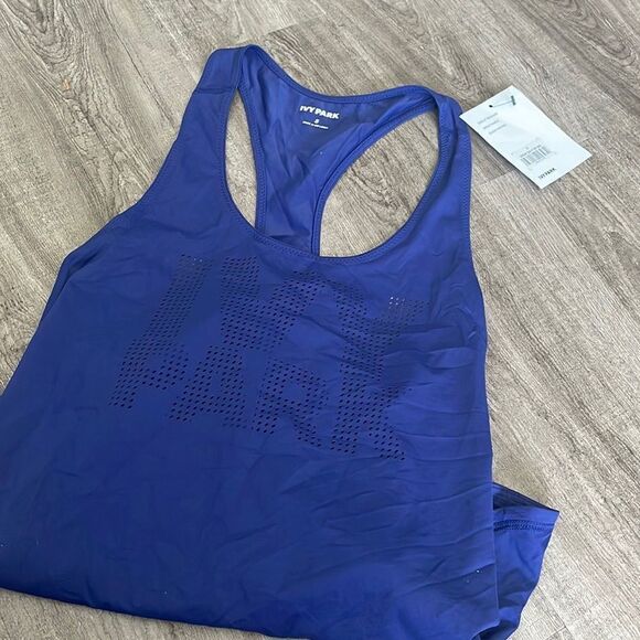 Laser Logo Racerback Tank
IVY PARK® NEW - Picture 2 of 3